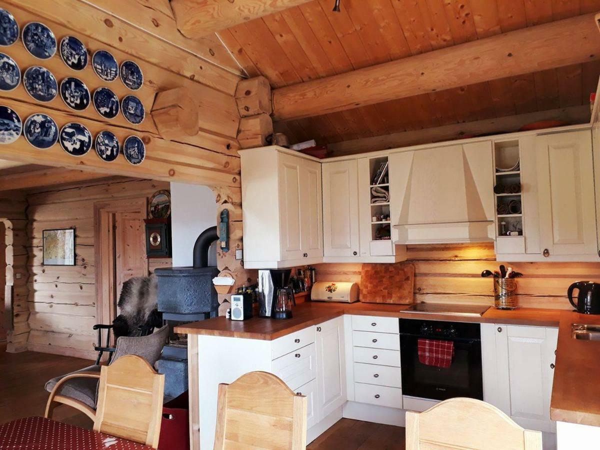 Blazerbu Four-Bedroom Chalet Myro Екстер'єр фото